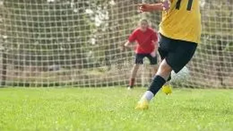 激情重燃！时隔十年，中超巅峰对决——川渝德比王者归来！