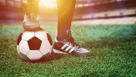 《徐彬加盟英超狼队传闻升级：秘密接触半年，锁定梦之队席位？》