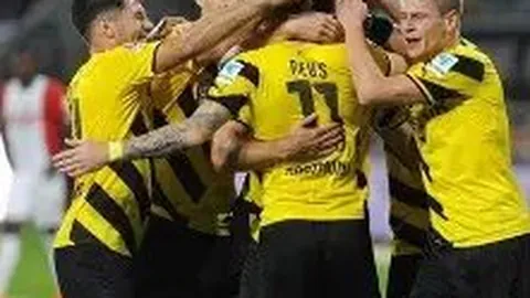 斯维拉尔罗马续约遭拒，切尔西曼城成潜在下家